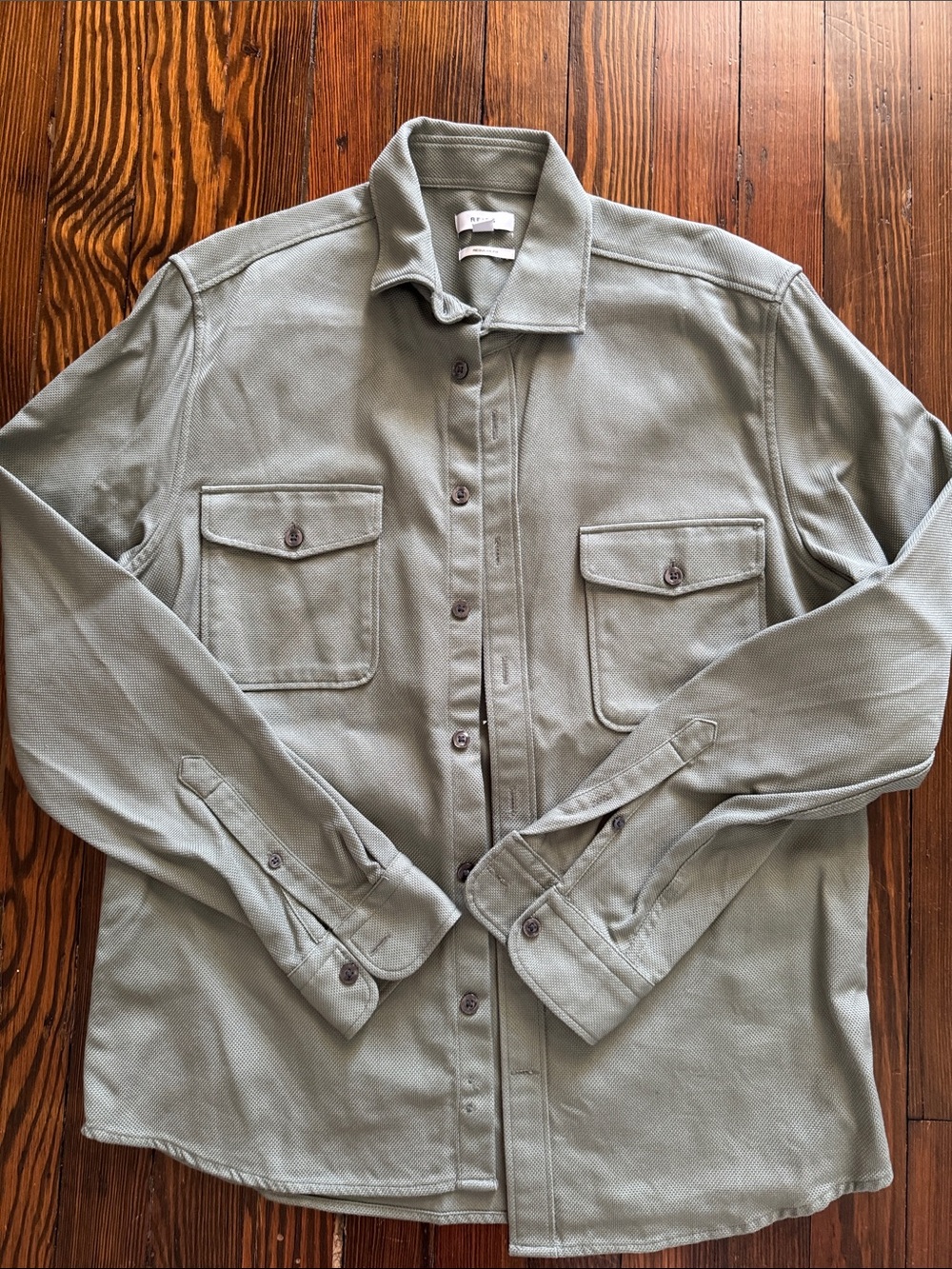 Reiss Light Sage Green Casual Button-Down Shirt